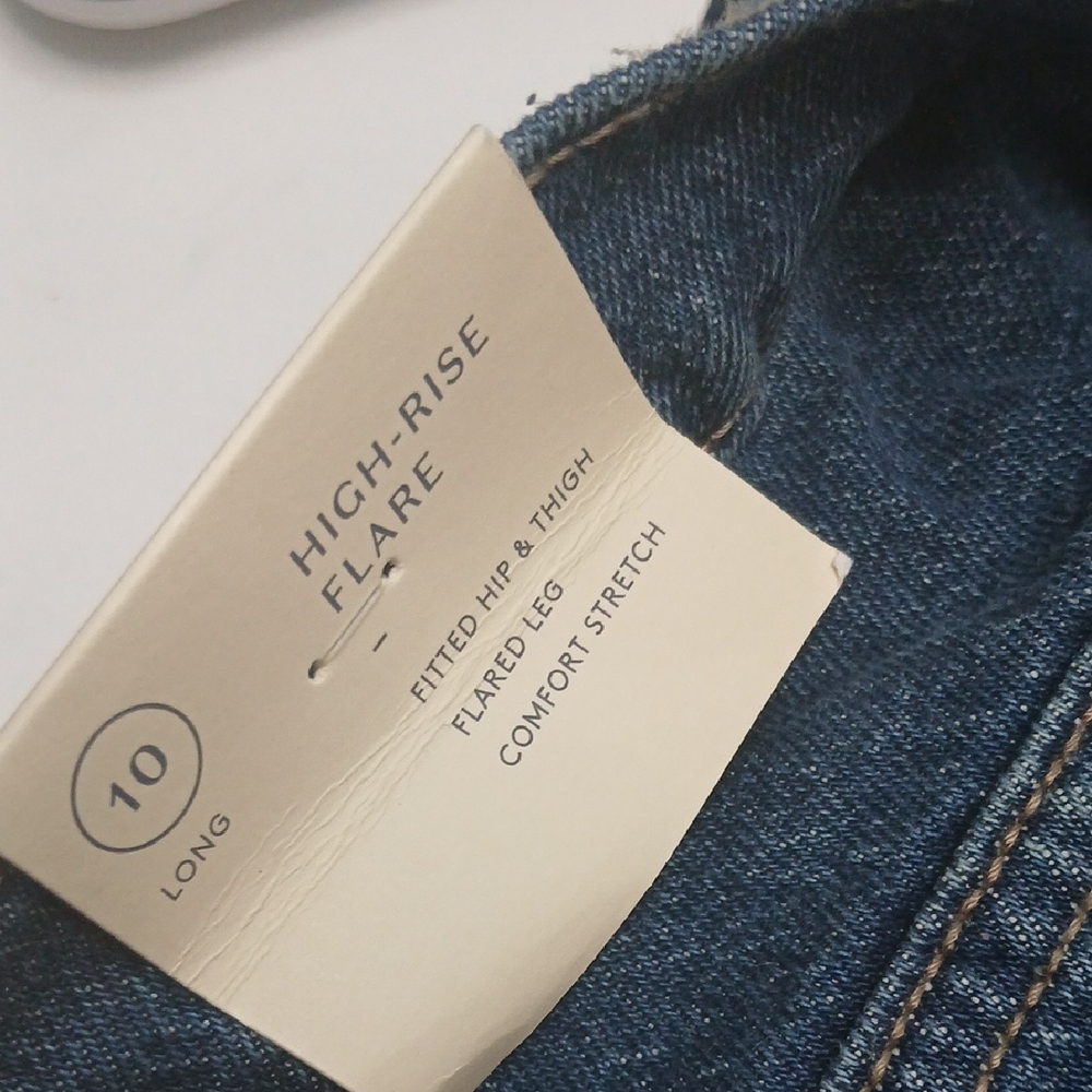 Universal Thread Blue Comfort Stretch Flare Jeans - Picture 3 of 5